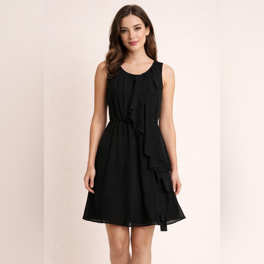 Women’s Black Dress (LBD)